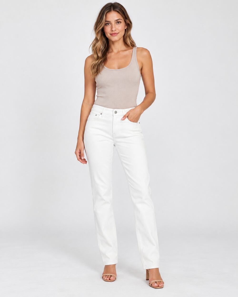FRAME Women’s White Straight Leg Jeans Size 29 NWOT